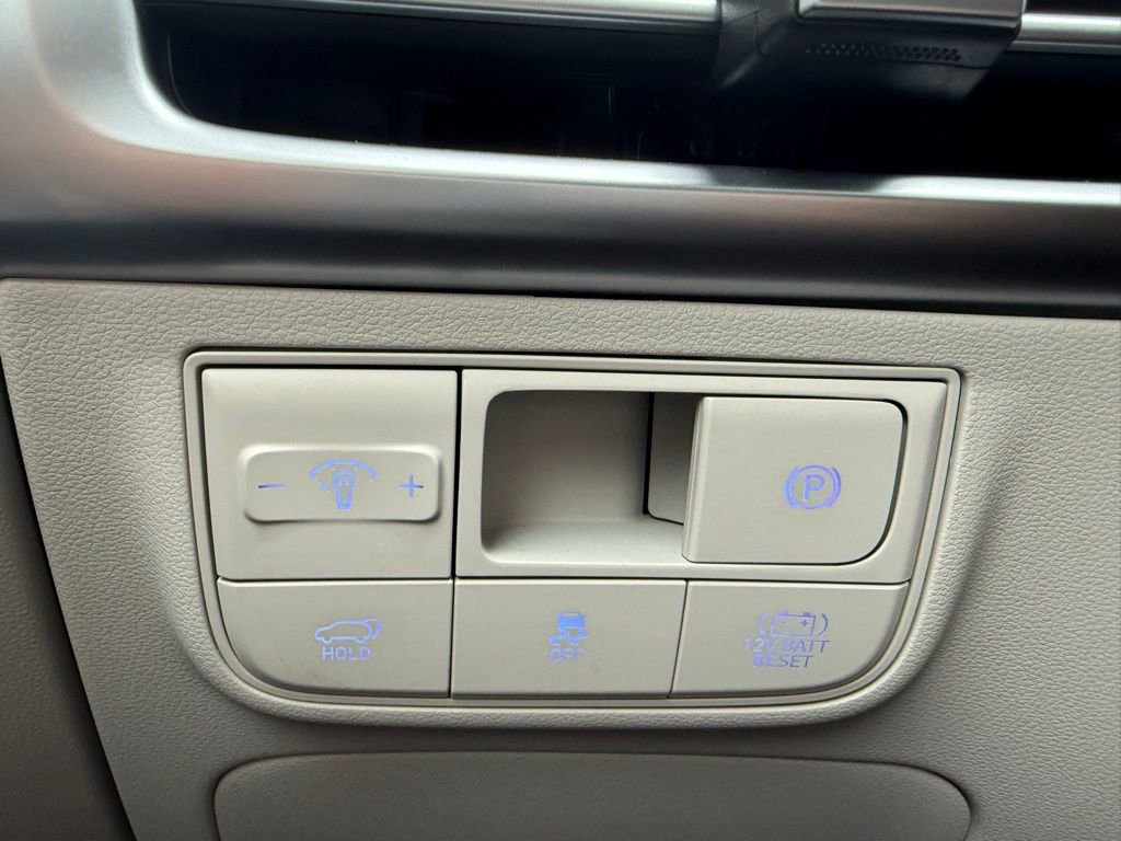 Certified 2026 Hyundai Tucson Limited w/ Tow & Go Package image 28