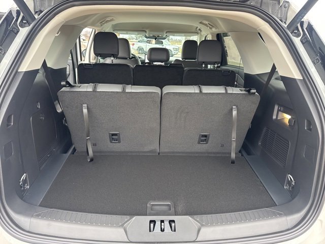 New 2026 Ford Explorer Active w/ Active Comfort Package image 12