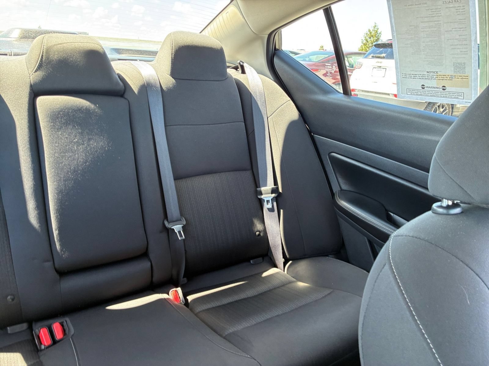 Used 2025 Nissan Altima 2.5 SV FWD image 35
