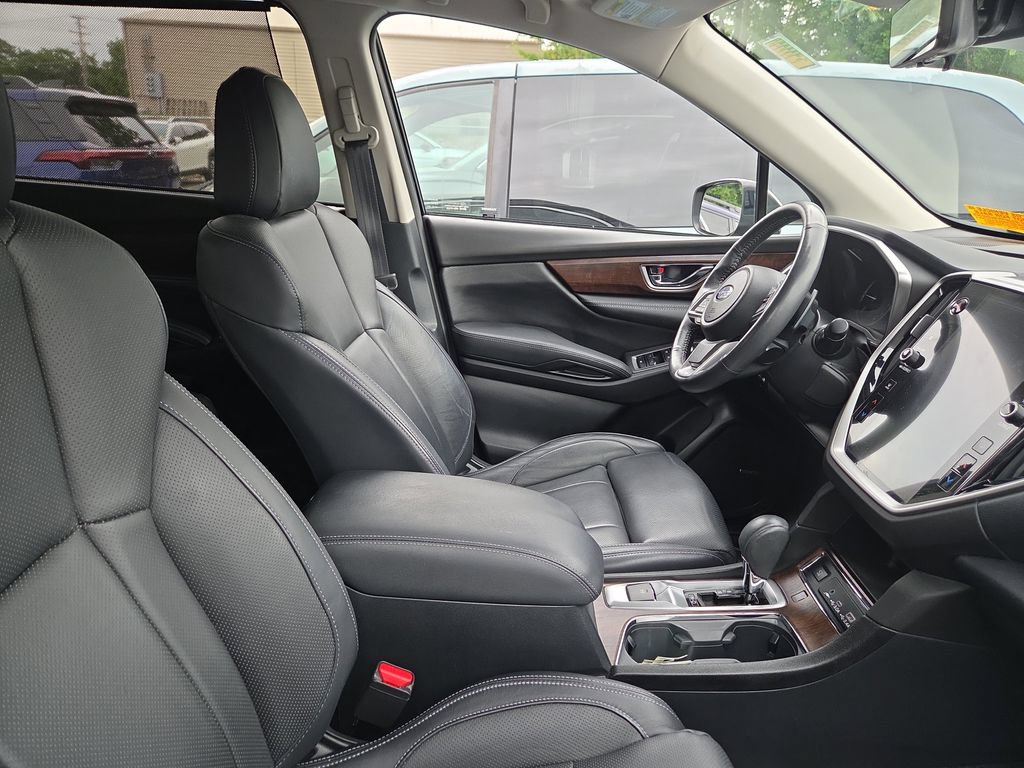 Certified 2023 Subaru Ascent Touring AWD/4WD image 10