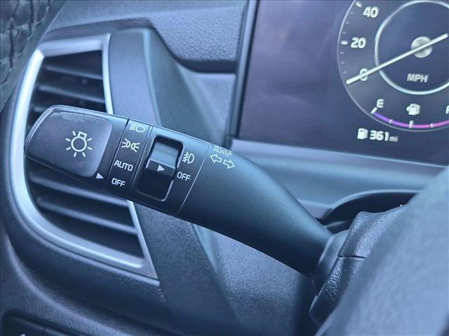 Used 2024 Kia Seltos EX FWD image 16