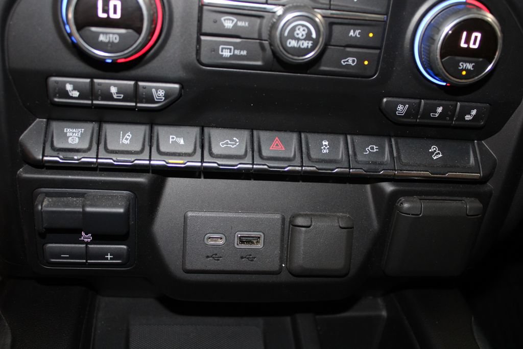 Used 2021 Chevrolet Silverado 2500 High Country w/ Z71 Off-Road Package AWD/4WD image 48