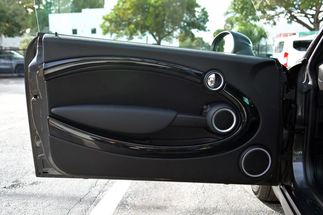 Used 2012 MINI Cooper S image 13