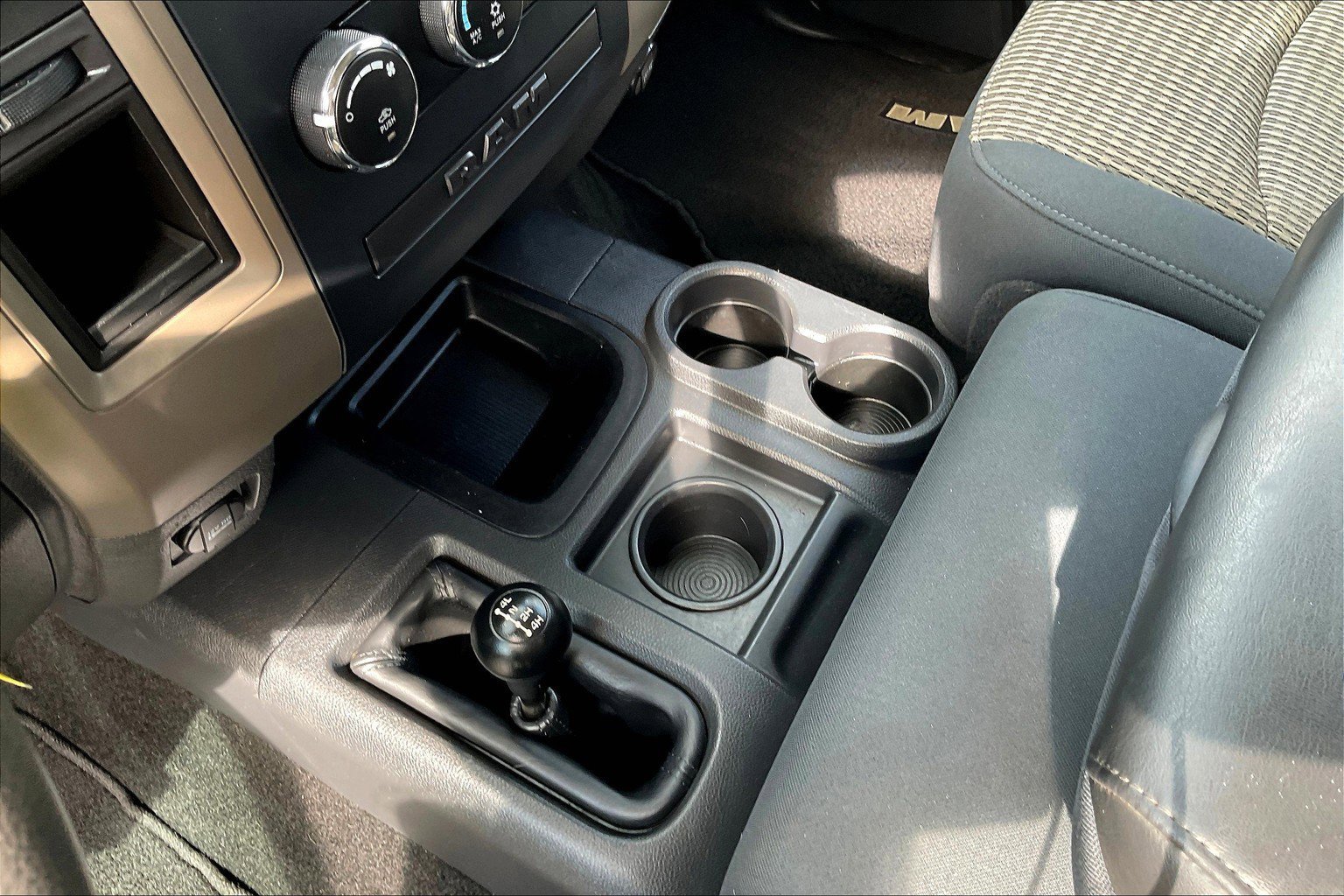 Used 2012 RAM 3500 ST w/ Chrome Appearance Group image 17