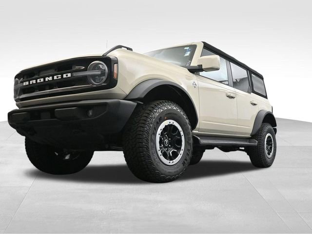 New 2025 Ford Bronco Outer Banks w/ Sasquatch Package image 23