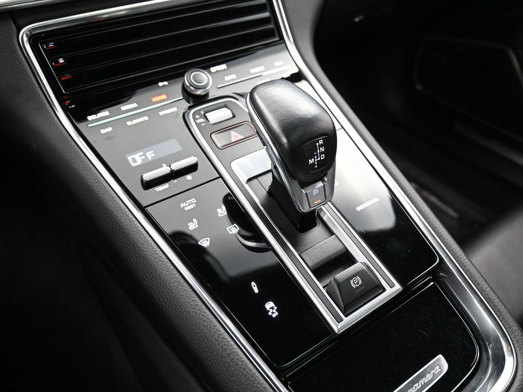 Certified 2021 Porsche Panamera 4S image 22