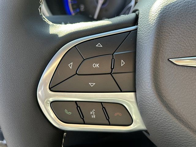 New 2026 Chrysler Pacifica Select image 21