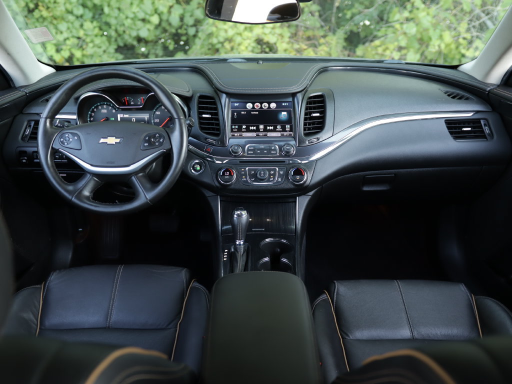 Used 2016 Chevrolet Impala LTZ FWD image 22