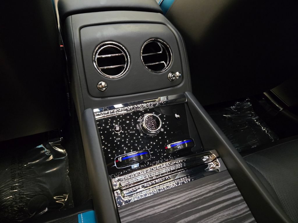 Certified 2024 Rolls-Royce Spectre w/ Spectre Launch Package AWD/4WD image 18