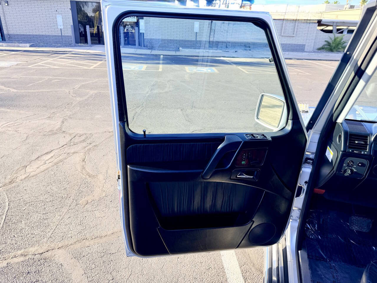 Used 2005 Mercedes-Benz G 500 image 9