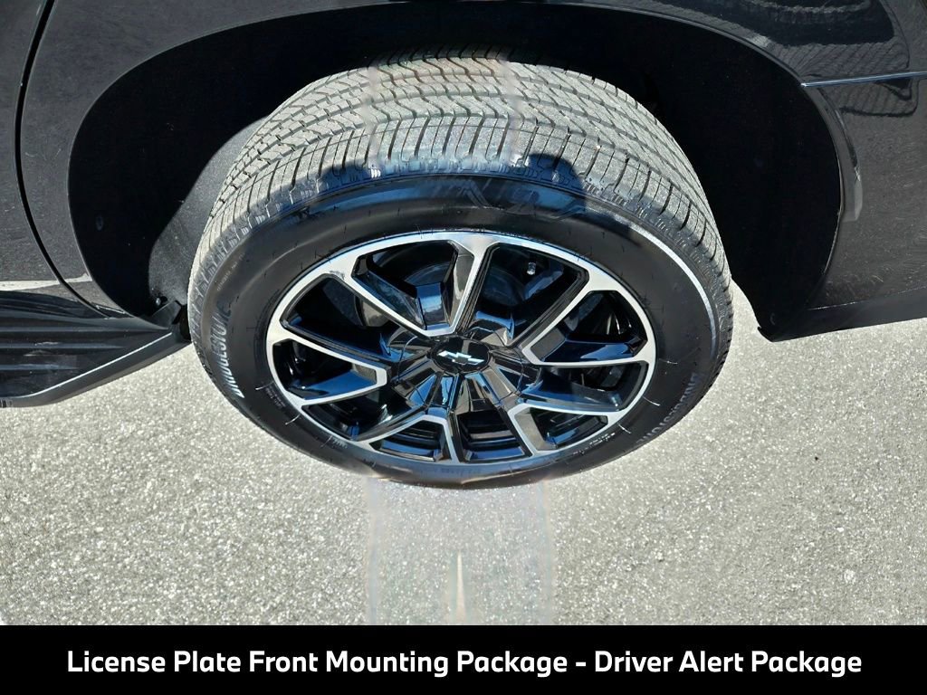 Used 2022 Chevrolet Tahoe RST w/ Luxury Package AWD/4WD image 14