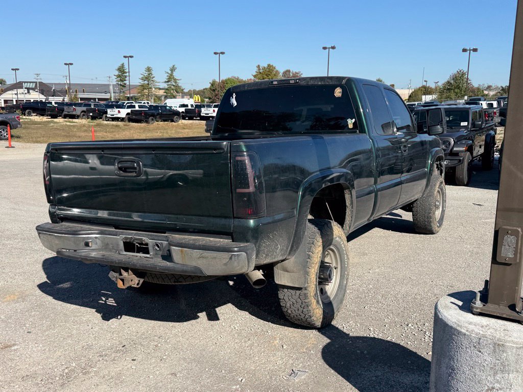 Used 2003 Chevrolet Silverado 2500 LS w/ Snow Plow Prep Package AWD/4WD image 6