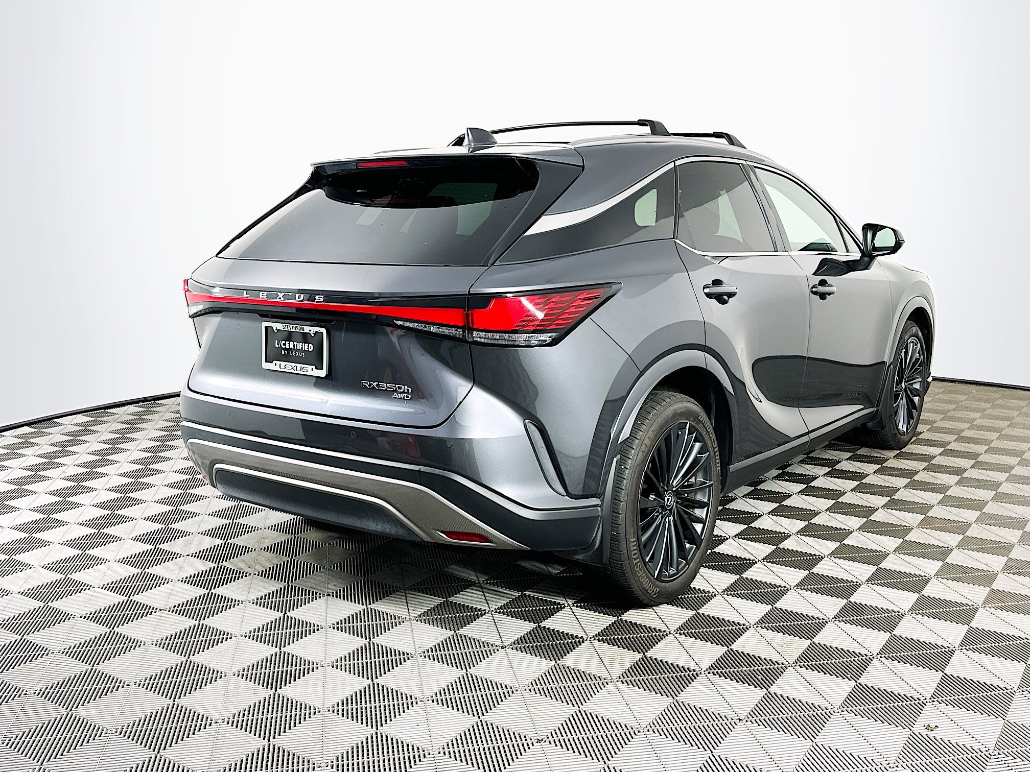 Certified 2025 Lexus RX 350h w/ Convenience Package image 7