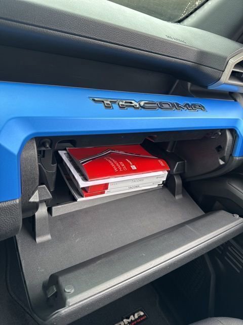 Certified 2025 Toyota Tacoma TRD Off-Road image 32