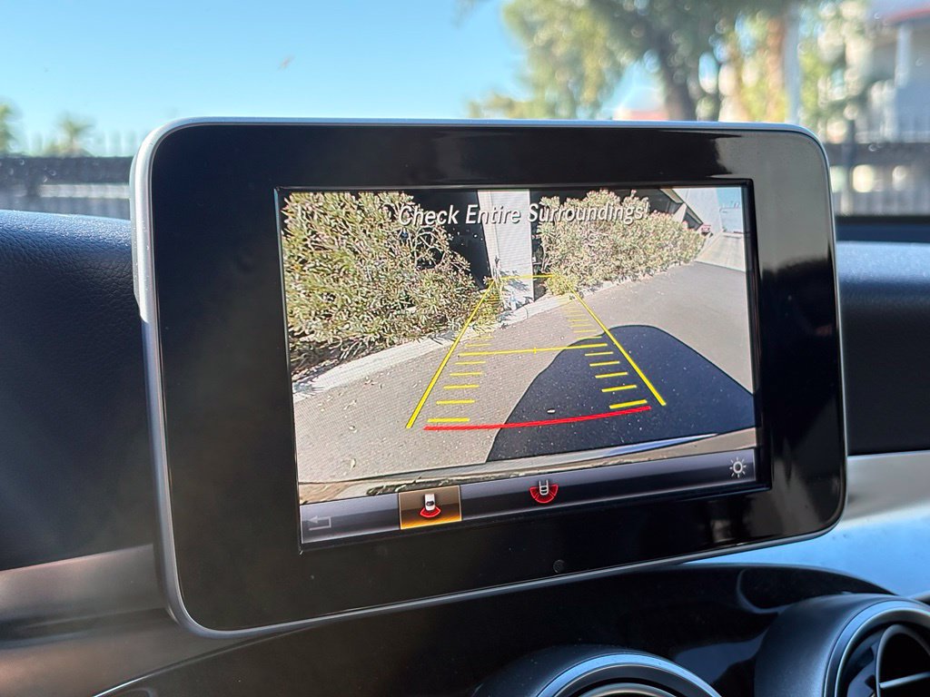 Used 2019 Mercedes-Benz GLC 300 4MATIC image 13