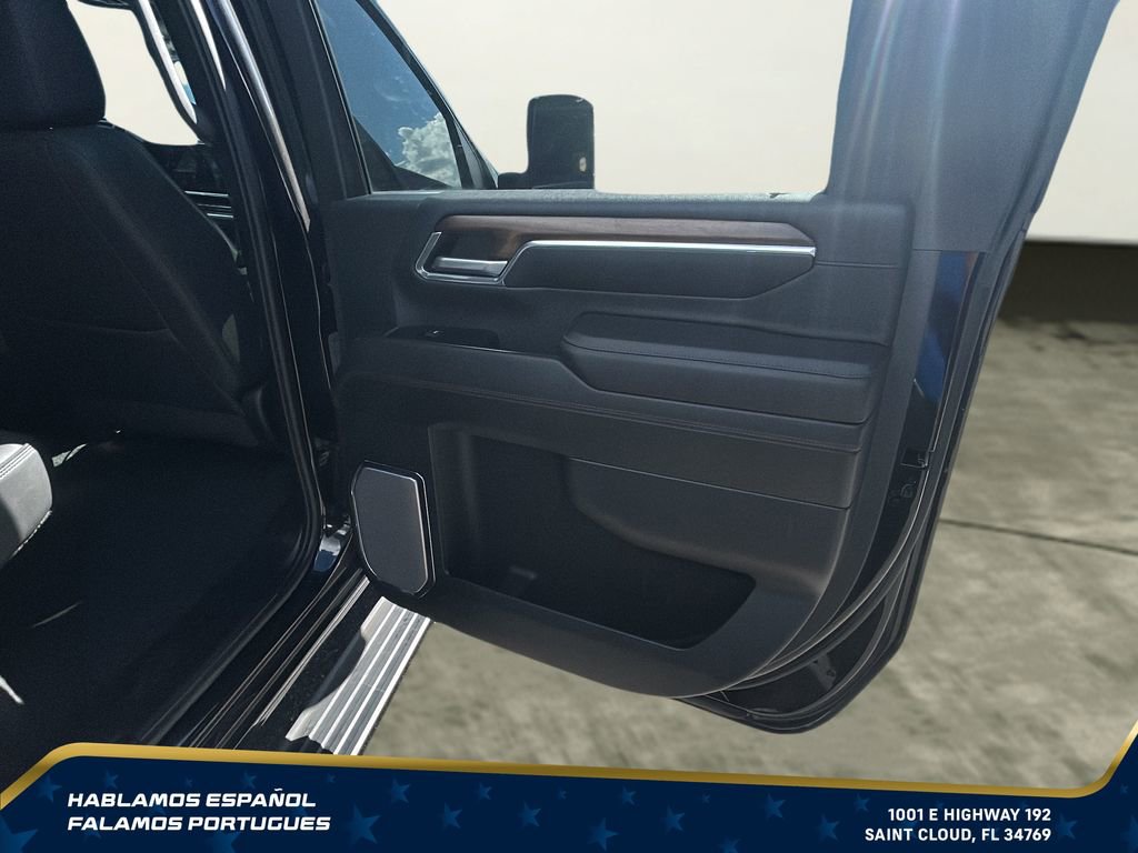 Certified 2024 Chevrolet Silverado 2500 High Country w/ High Country Premium Package AWD/4WD image 31