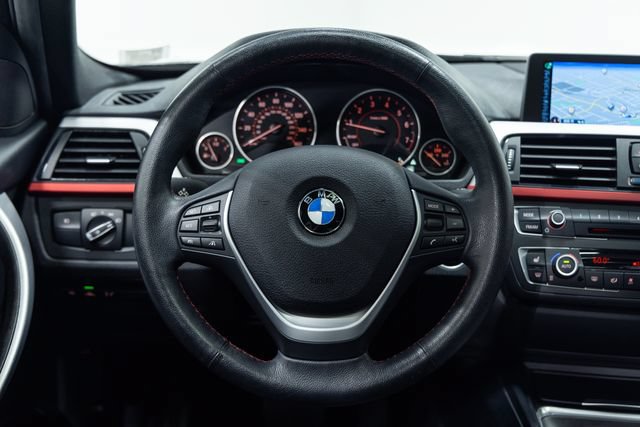 Used 2015 BMW 335i xDrive Sedan AWD/4WD image 14