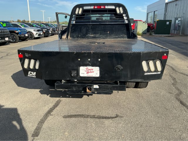Used 2024 RAM 5500 Tradesman w/ Chrome Appearance Group AWD/4WD image 16