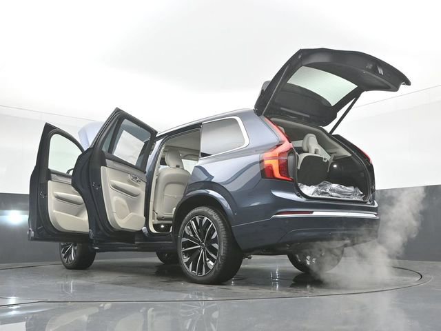 New 2026 Volvo XC90 B6 Ultra w/ Protection Package image 60
