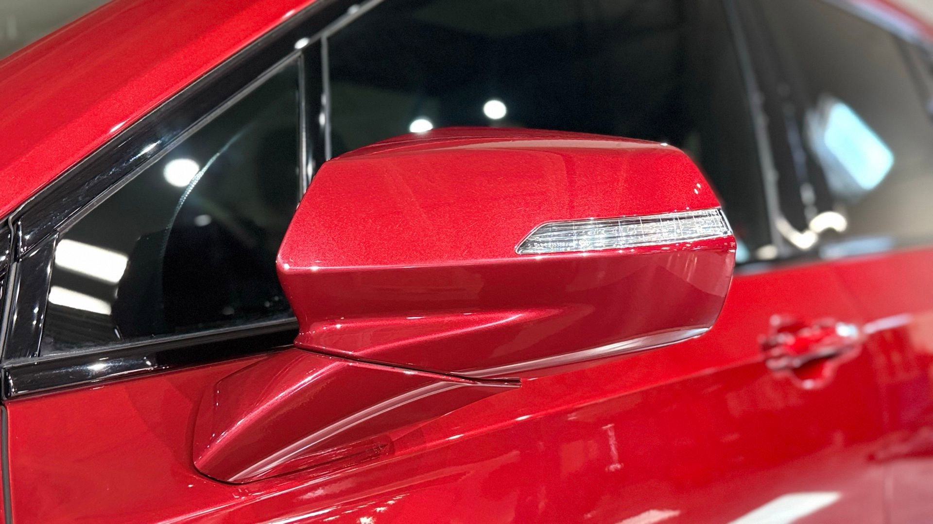 Used 2023 Cadillac XT6 Sport image 16