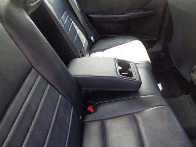 Used 2015 Toyota Camry XLE w/ Moonroof Package FWD image 17