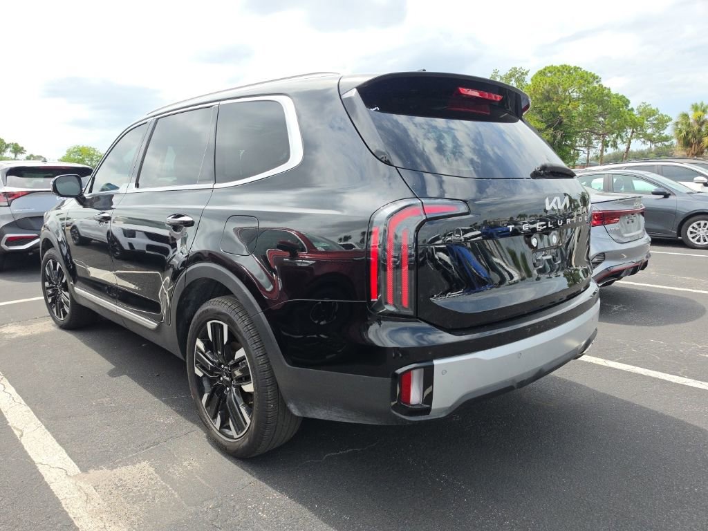 Used 2024 Kia Telluride SX FWD image 12