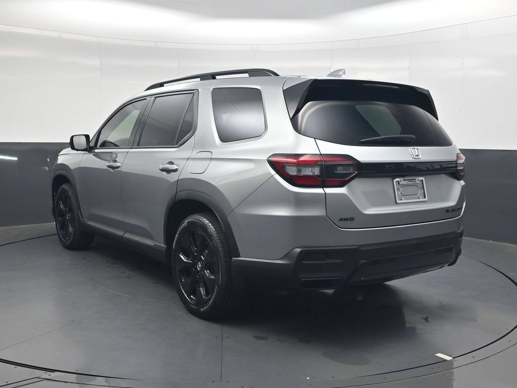 New 2026 Honda Pilot Black Edition image 6