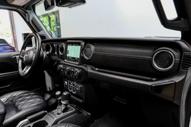 Used 2021 Jeep Wrangler Unlimited Sahara w/ Cold Weather Group image 13