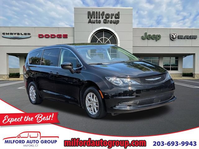 Certified 2024 Chrysler Voyager LX FWD image 1