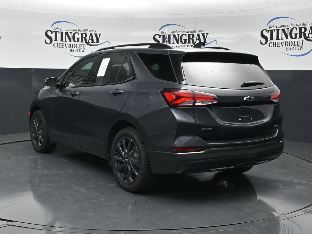 Used 2022 Chevrolet Equinox RS w/ RS Leather Package FWD image 6