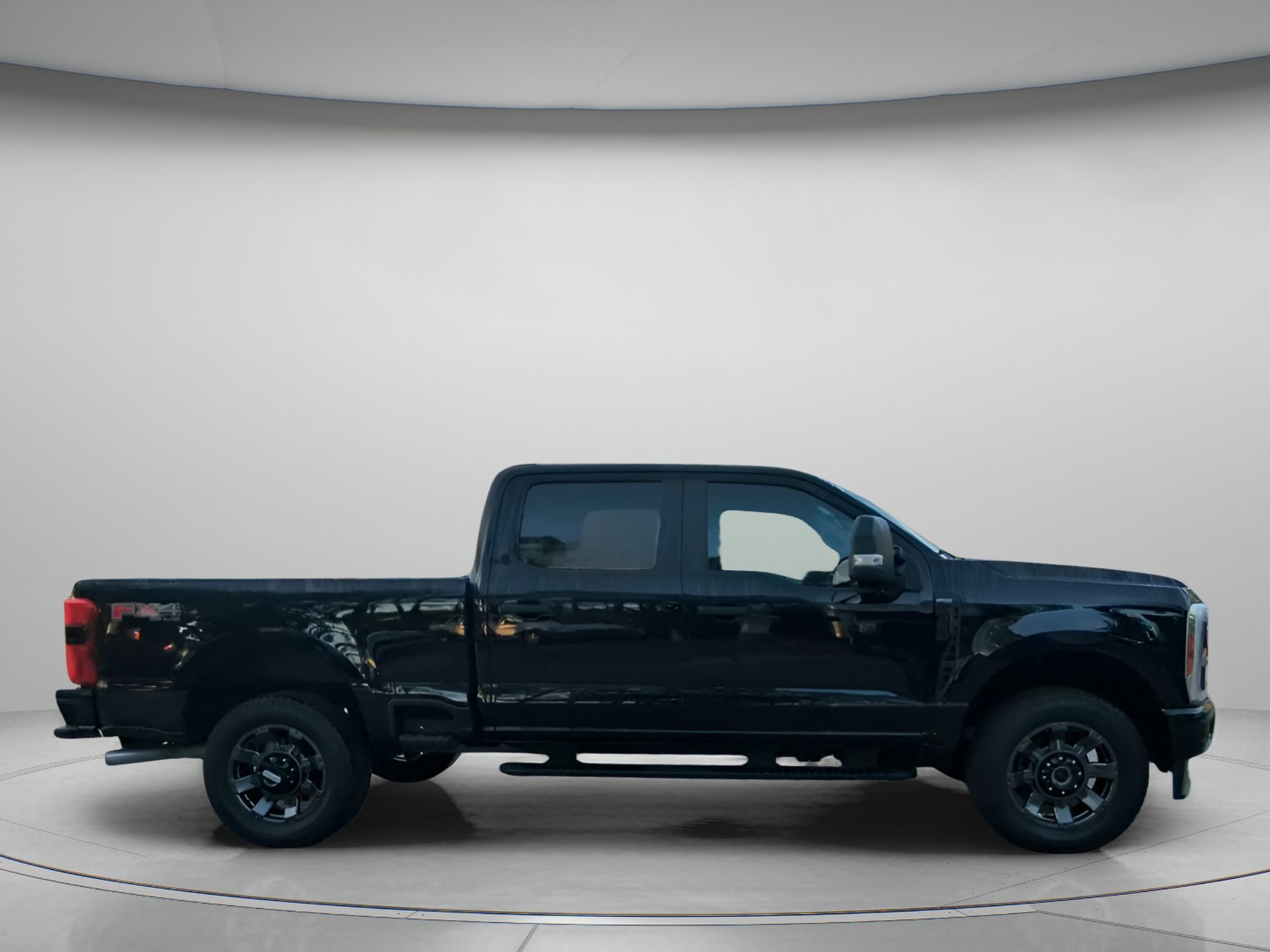 Certified 2024 Ford F250 XL w/ STX Appearance Package AWD/4WD image 33