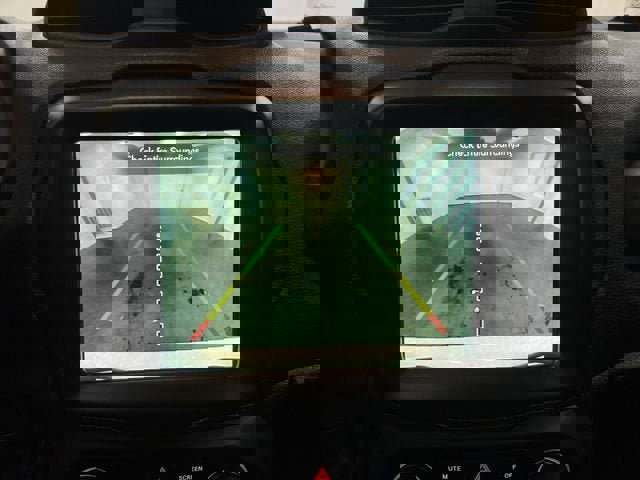 Used 2021 Jeep Renegade Latitude w/ Sun & Sound Group image 15