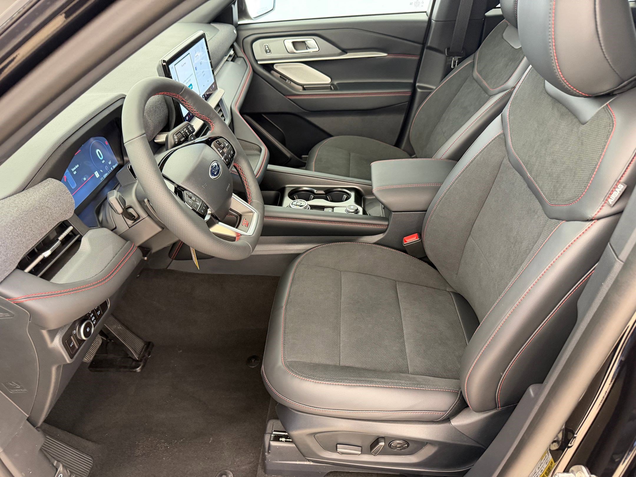 New 2026 Ford Explorer ST w/ Sun And Sound Package image 24