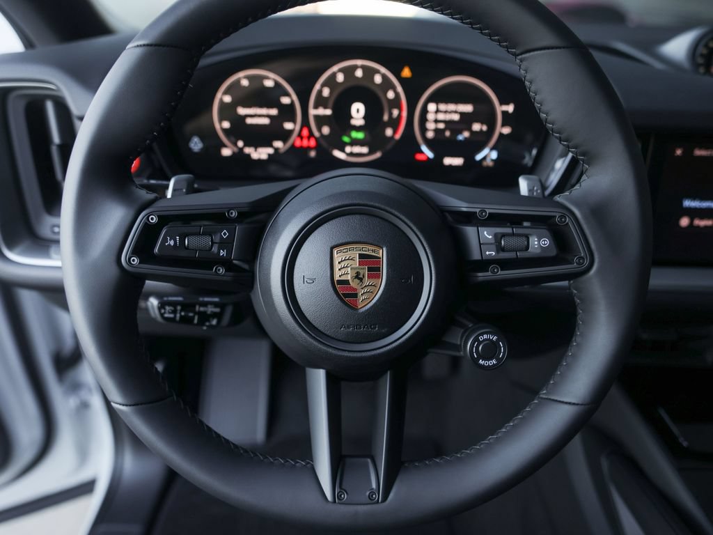 New 2026 Porsche Cayenne E-Hybrid Coupe AWD/4WD image 19