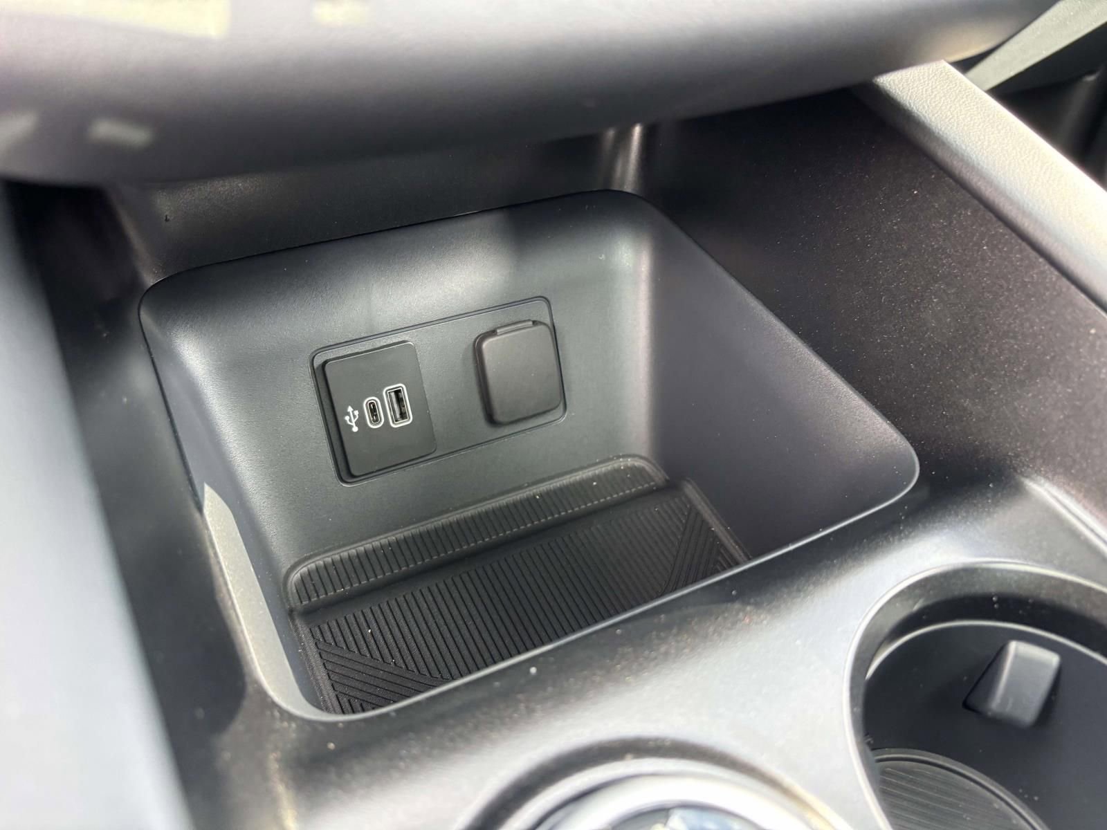 New 2026 Ford Explorer ST-Line w/ ST-Line Street Pack image 23