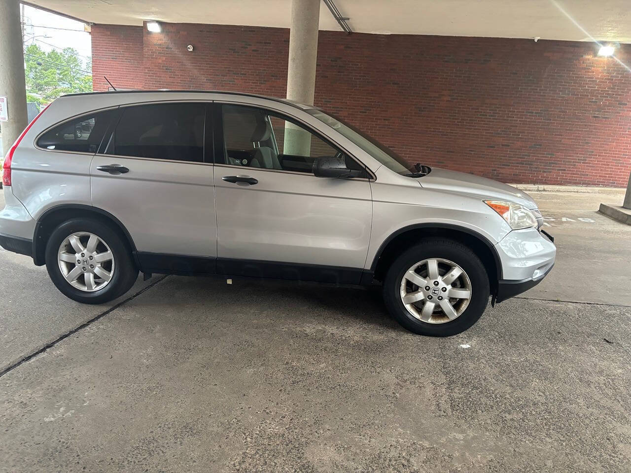 Used 2011 Honda CR-V SE image 4