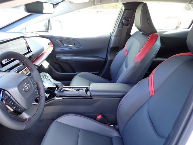 New 2026 Toyota Prius Plug-In Hybrid image 11