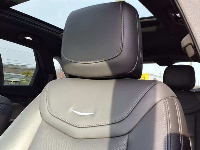 Certified 2023 Cadillac XT5 Premium Luxury w/ Technology Package image 14