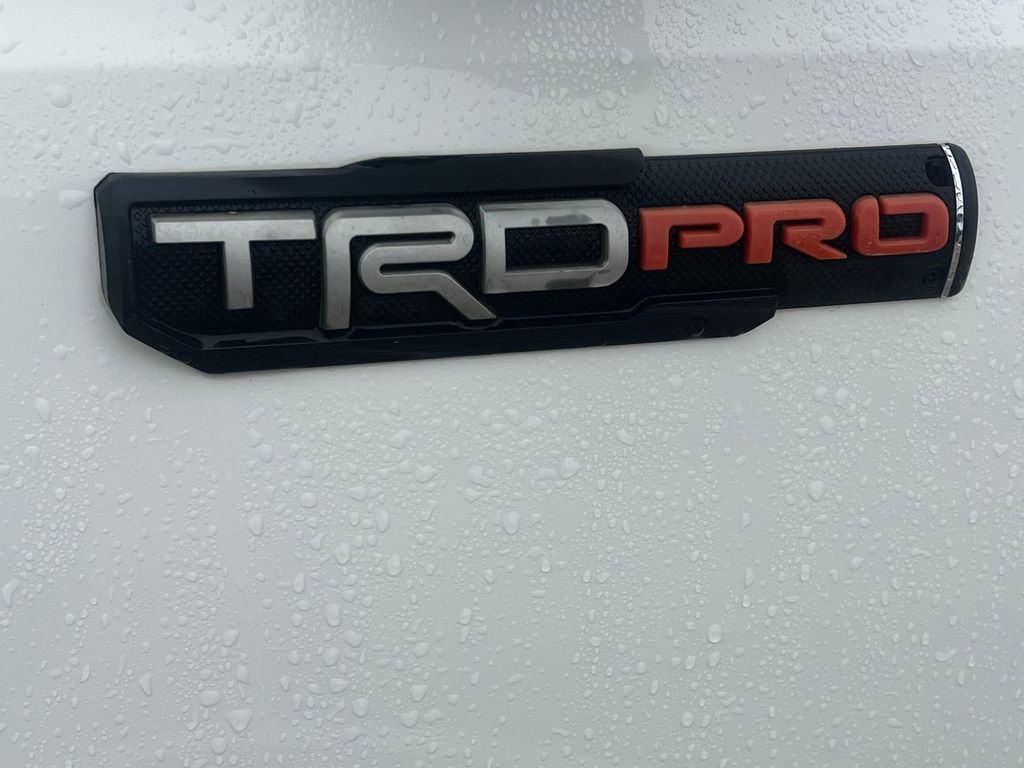 Used 2019 Toyota Tacoma TRD Off-Road w/ Technology Package image 11