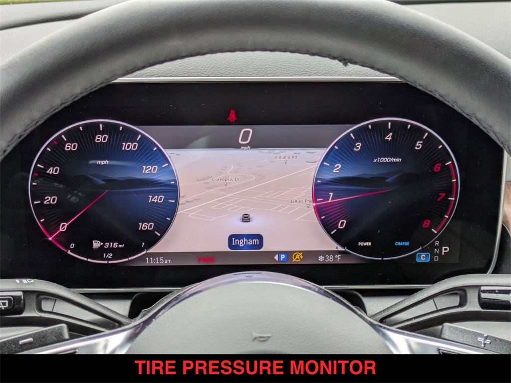 Used 2025 Mercedes-Benz GLC 300 GLC 300 image 23