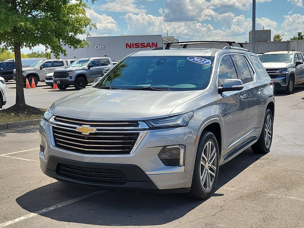 Used 2023 Chevrolet Traverse High Country w/ LPO, 'HIT The Road' Package FWD image 2