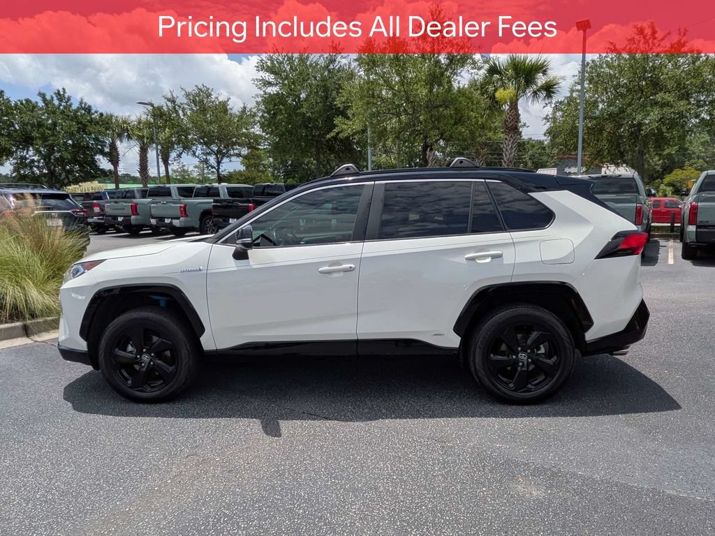 Certified 2020 Toyota RAV4 XSE w/ XSE Grade Weather Package AWD/4WD image 8