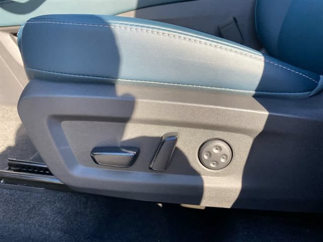New 2026 Nissan Murano Platinum w/ Cargo Package AWD/4WD image 11