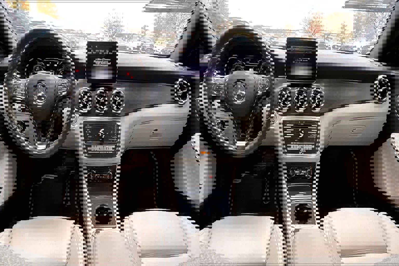 Used 2018 Mercedes-Benz CLA 250 CLA 250 image 11