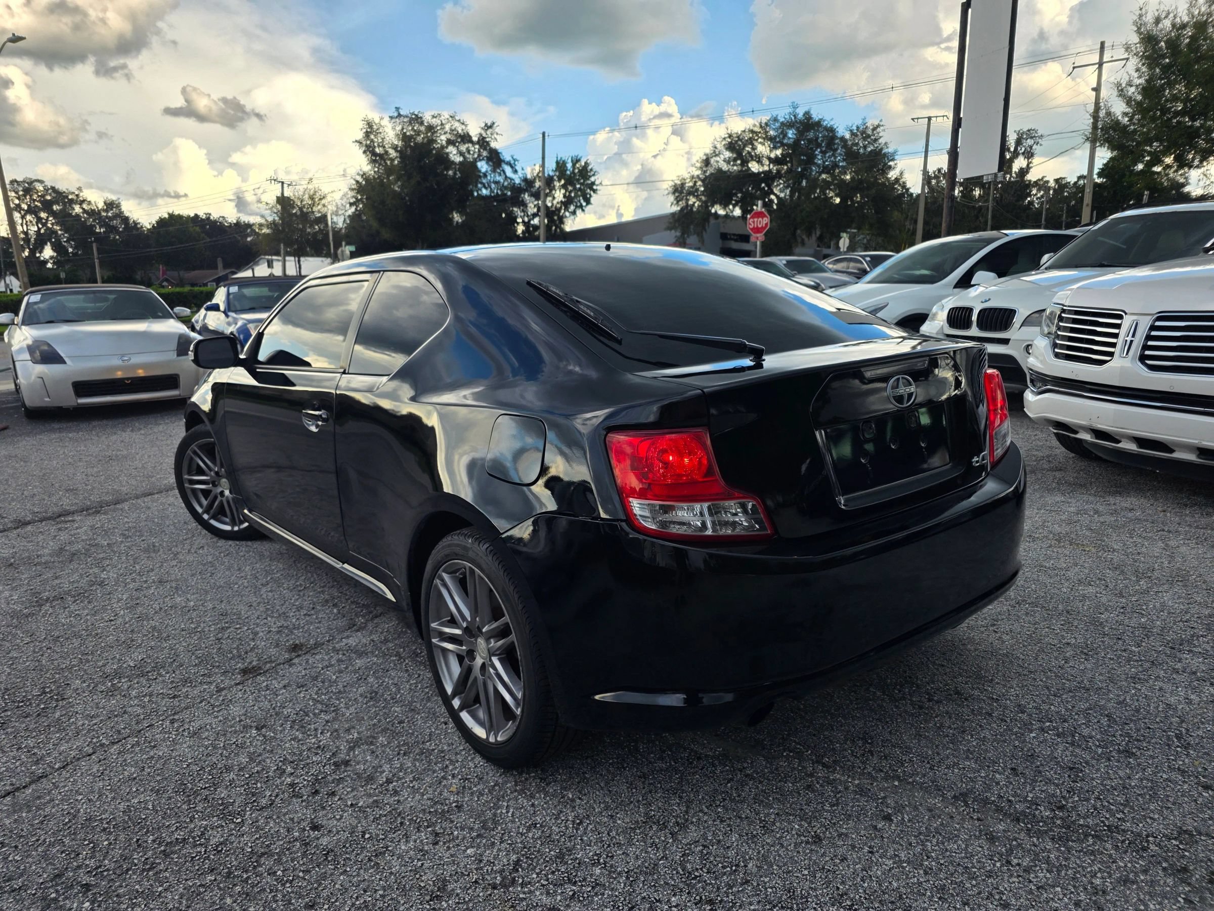 Used 2011 Scion tC FWD image 5