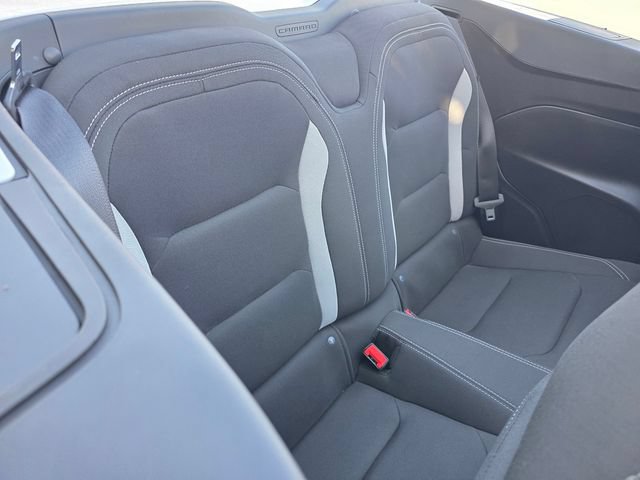 Used 2023 Chevrolet Camaro LT w/ Technology Package RWD image 17