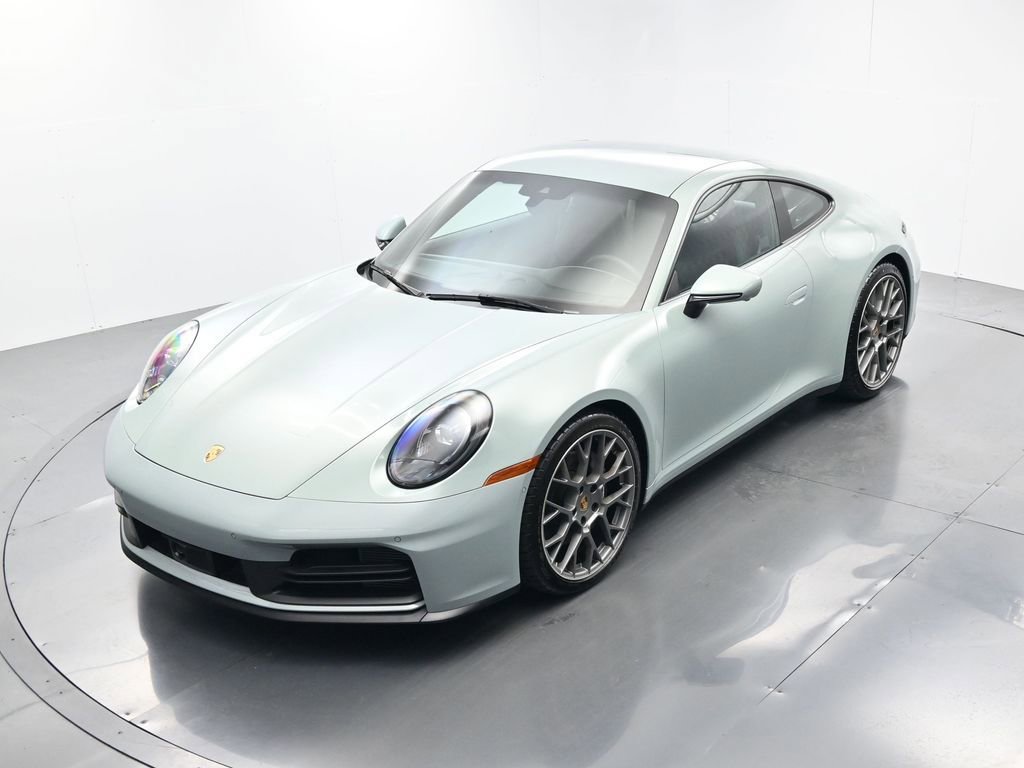 Certified 2025 Porsche 911 Carrera RWD image 30