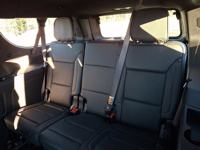 Used 2025 GMC Yukon XL Denali image 12