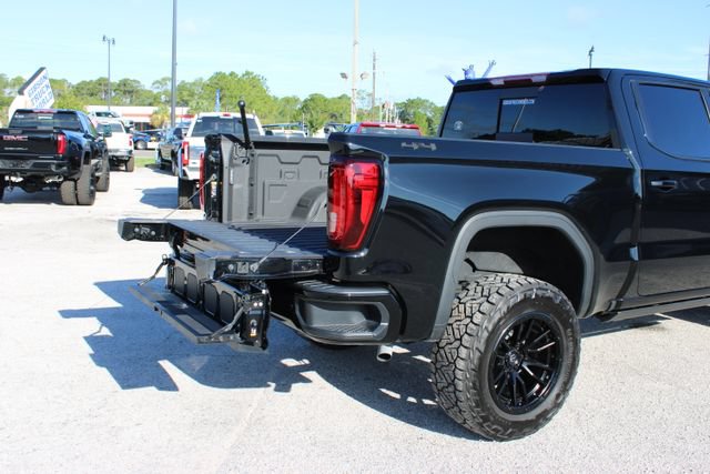 Used 2024 GMC Sierra 1500 SLT w/ SLT Premium Plus Package AWD/4WD image 11