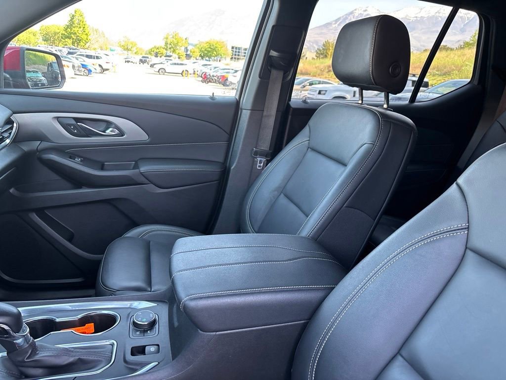 Used 2023 Chevrolet Traverse LT AWD/4WD image 20